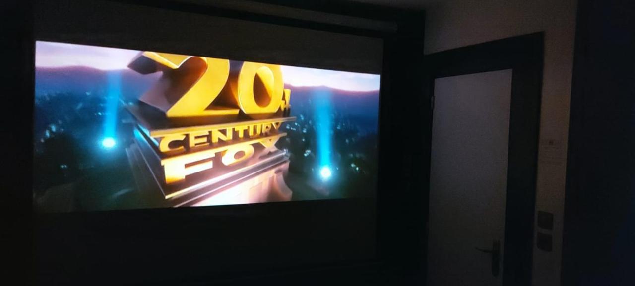 Appartement Cinema Video-Projecteur Et Garage Honfleur Eksteriør billede