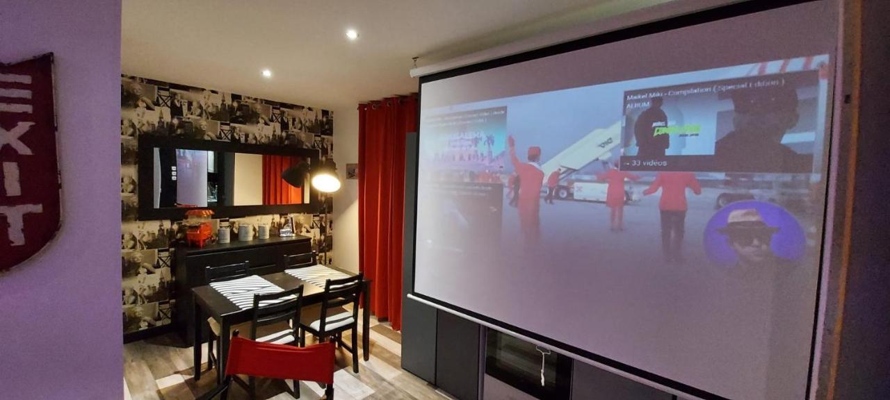 Appartement Cinema Video-Projecteur Et Garage Honfleur Eksteriør billede